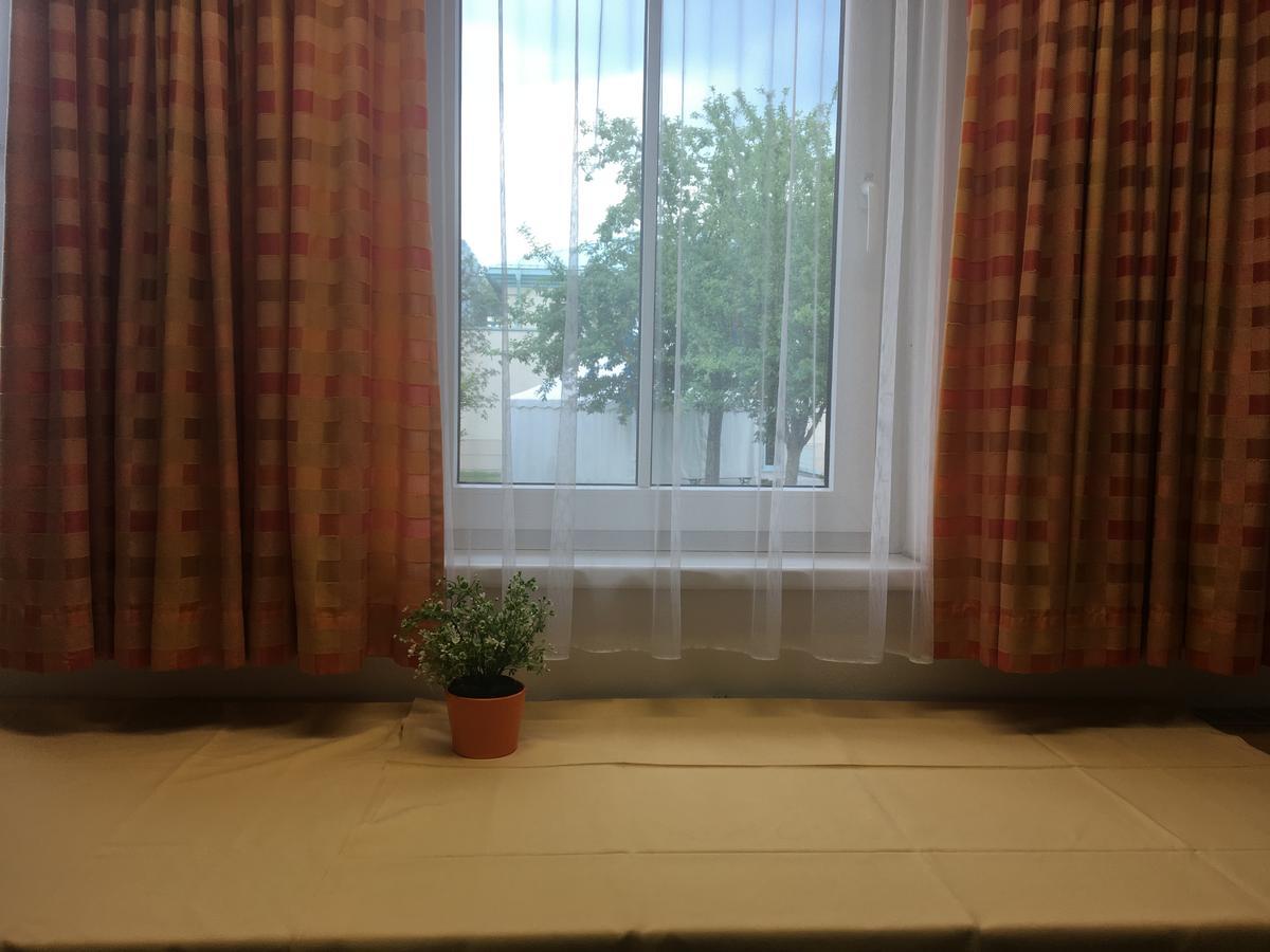 Hostel Obertrum Eksteriør bilde